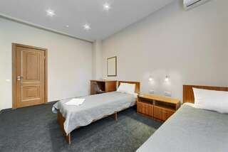 Гостиница HitOtel Волгоград Двухместный номер с 2 отдельными кроватями-2