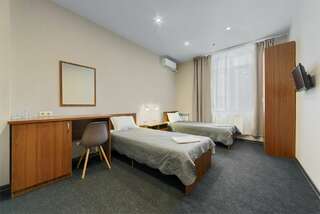 Гостиница HitOtel Волгоград Двухместный номер с 2 отдельными кроватями-1